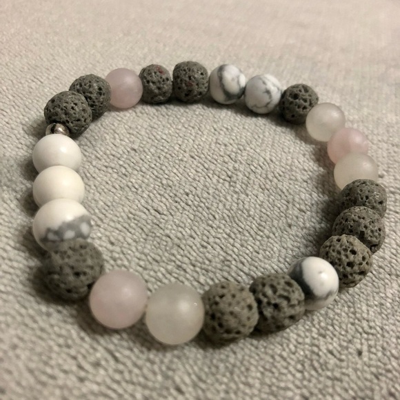3 Beaded Gemstone Bracelets Lava Stones Rose Quartz Amazonite Howlite - Picture 4 of 4